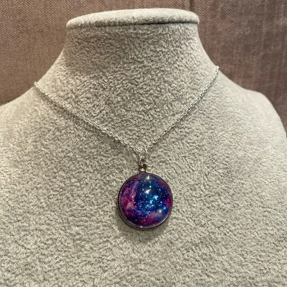 Galaxy Pendant Necklace 18” - Picture 3 of 6